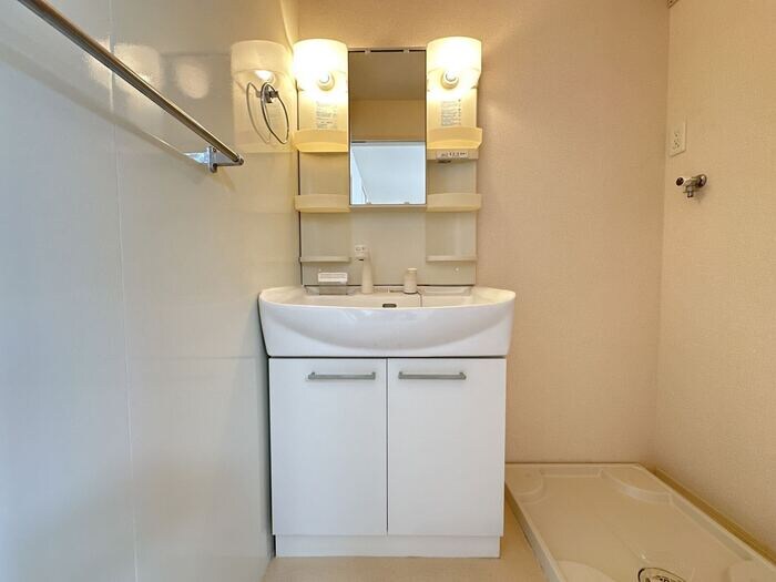 物件内観写真14　(洗面所)