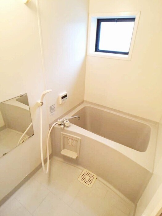 物件内観写真11　(浴室)