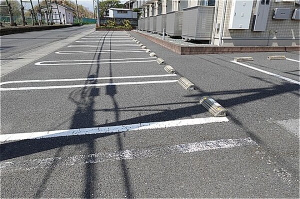 駐車場(駐車場)