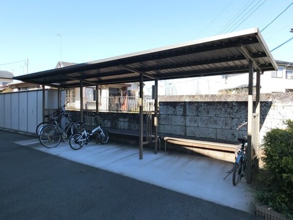 建物設備(駐輪場)