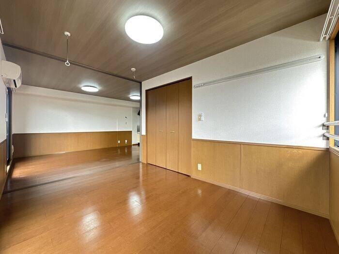 物件内観写真15　(洋室)