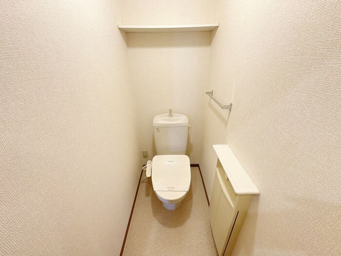 物件内観写真18　(トイレ)