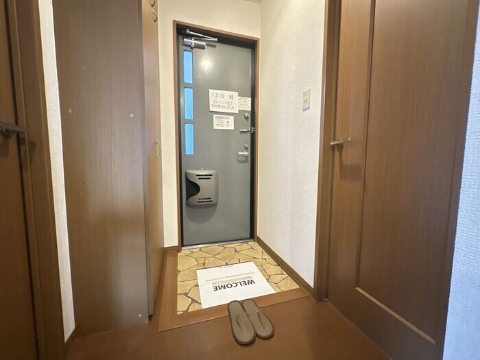 物件内観写真23　(玄関)