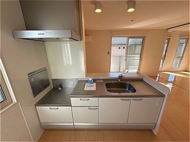 物件内観写真5　(対面キッチン)