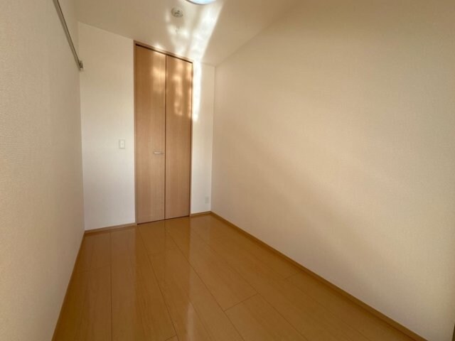 物件内観写真7　(洋室)