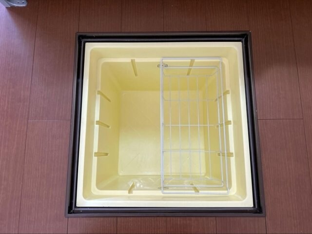 物件内観写真19　(床下収納)