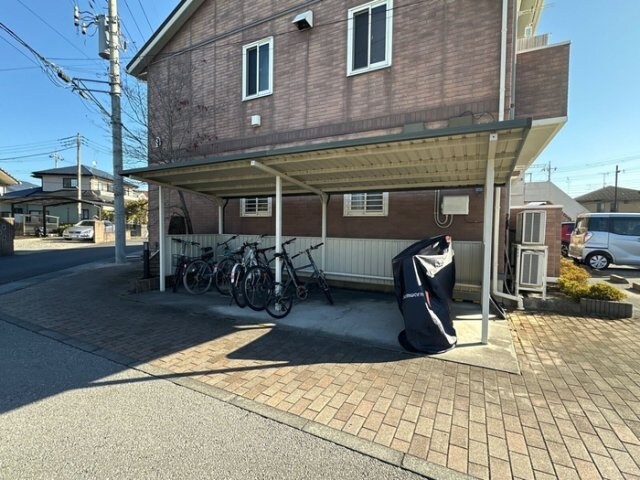 物件内観写真26　(駐輪場)