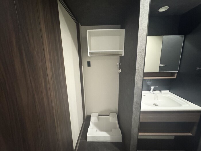 物件内観写真9　(洗濯機置場)