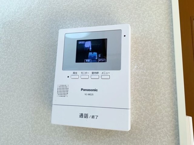 物件内観写真16　(録画機能付きカラーモニターインターホン)