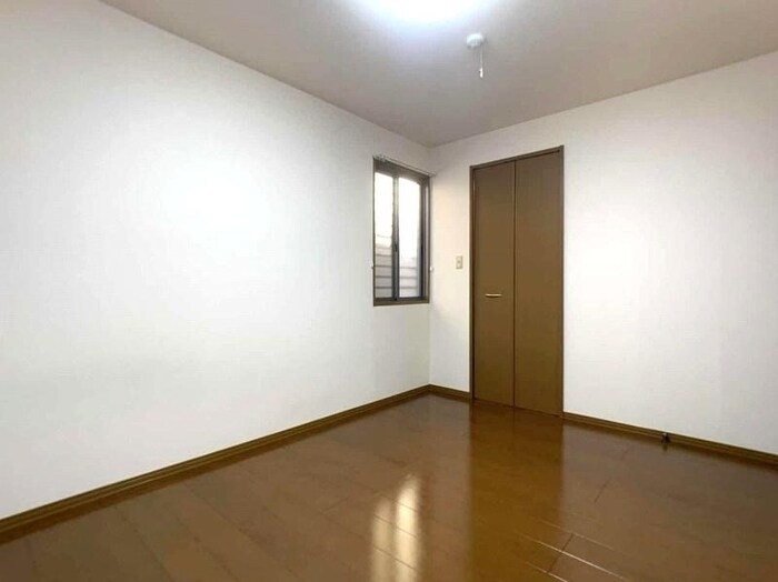 物件内観写真7　(洋室)