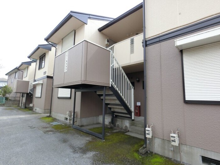 物件外観写真4　(エントランス)