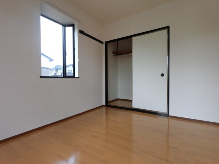 物件内観写真17　(ＬＤＫ・収納)