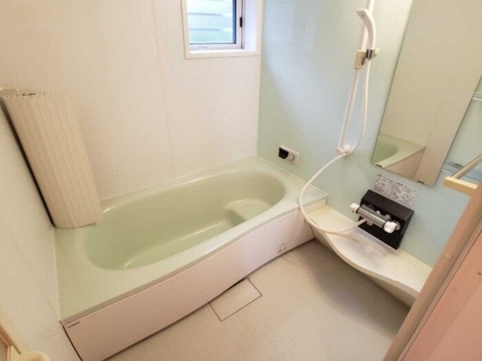 物件内観写真6　(浴室)