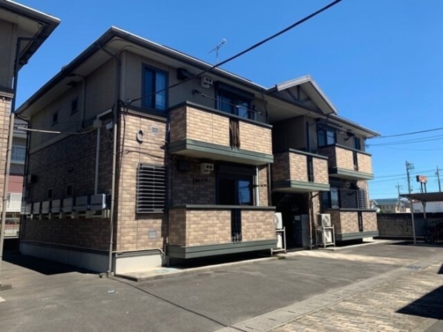 物件外観写真1　(建物外観)