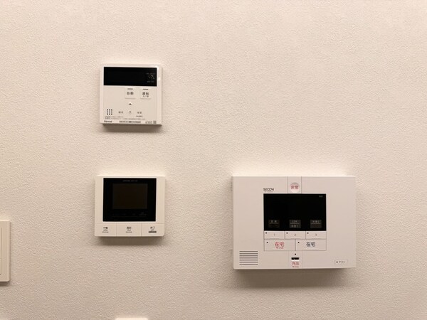 セキュリティ(追い炊き機能、モニター付きインターホン、セコムホームセキュリ)