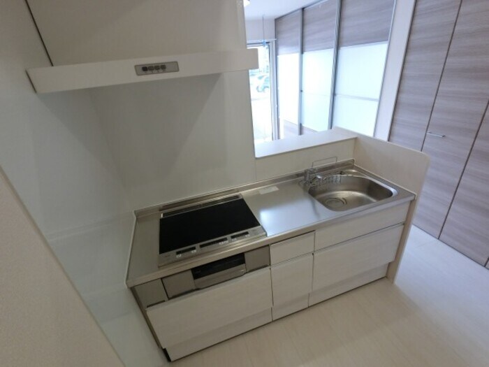 物件内観写真6　(ＩＨ付き対面キッチン)