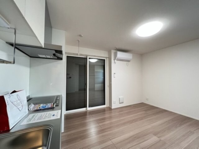 物件内観写真13　(シャッター雨戸)