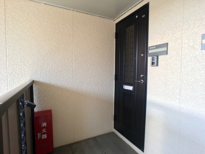 物件外観写真3　(ロビー)