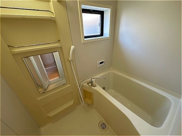 物件内観写真7　(浴室)