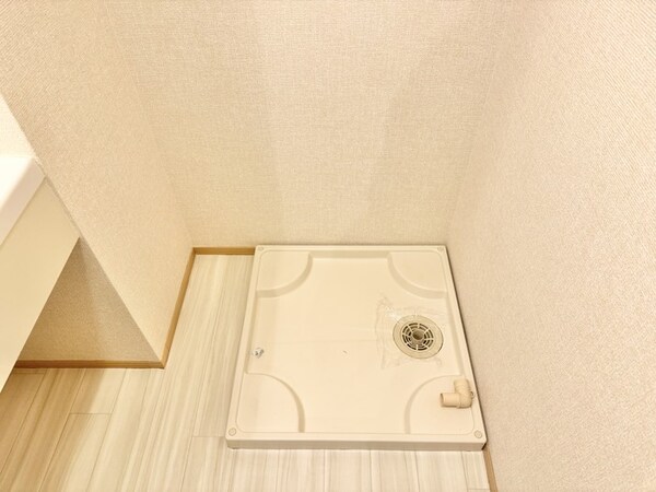 建物設備(洗濯機置き場)