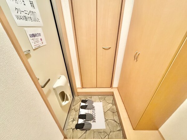 玄関(玄関)