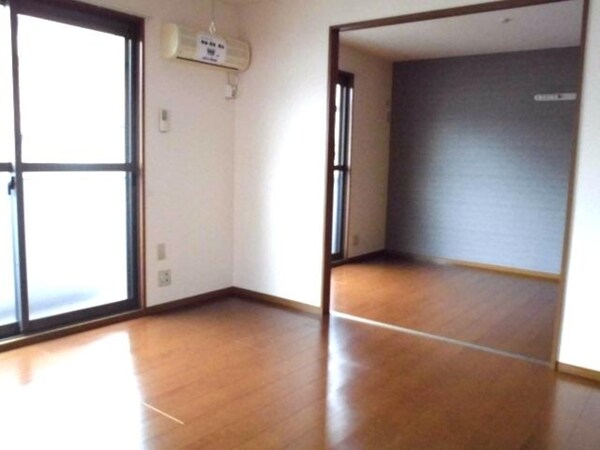 居室(リビング)