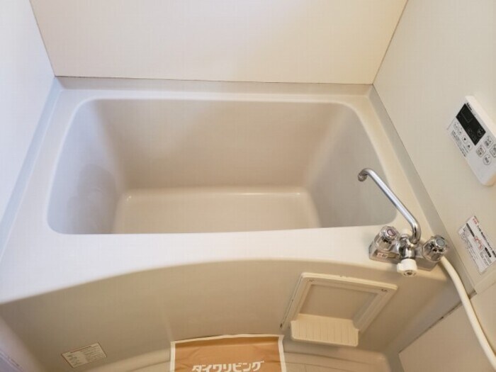 物件内観写真6　(浴室)