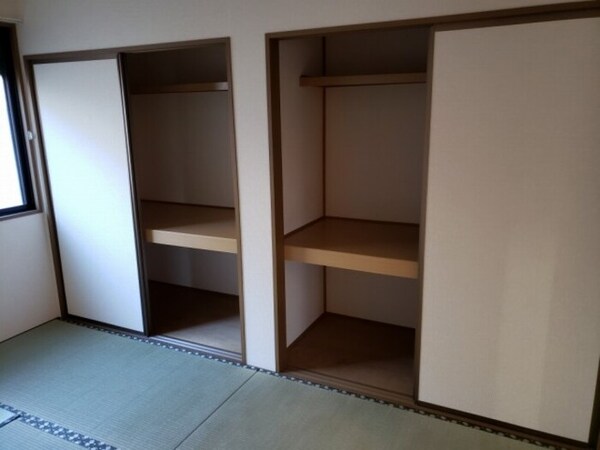 和室(和室・押入れ)