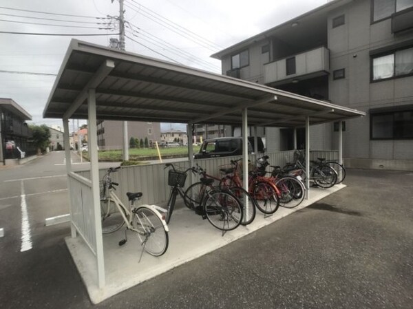 建物設備(駐輪場)