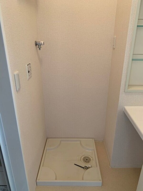 建物設備(洗濯機置き場)