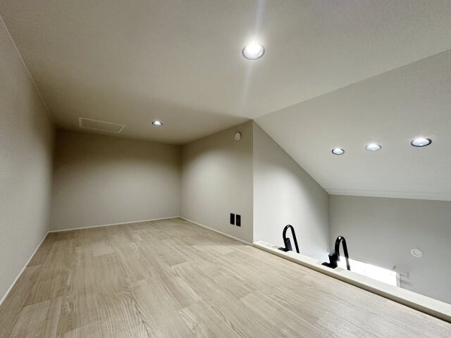物件内観写真14　(ロフト)