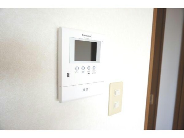 セキュリティ(お部屋の写真は別の部屋の物です。現在リフォーム中です。)