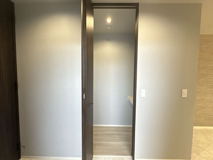 物件内観写真21　(ウォークインクローゼット)