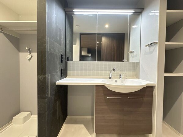 洗面・脱衣所(洗面所)