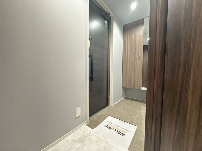 物件内観写真22　(玄関)