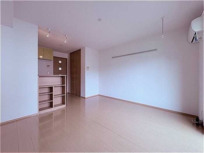 物件内観写真3　(洋室)