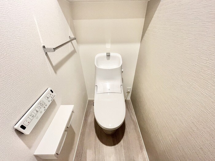 物件内観写真13　(トイレ)