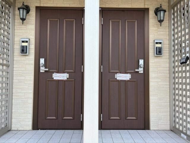 物件内観写真19　(玄関前)