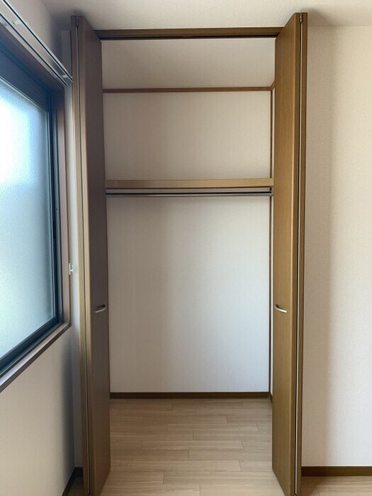 物件内観写真10　(収納)