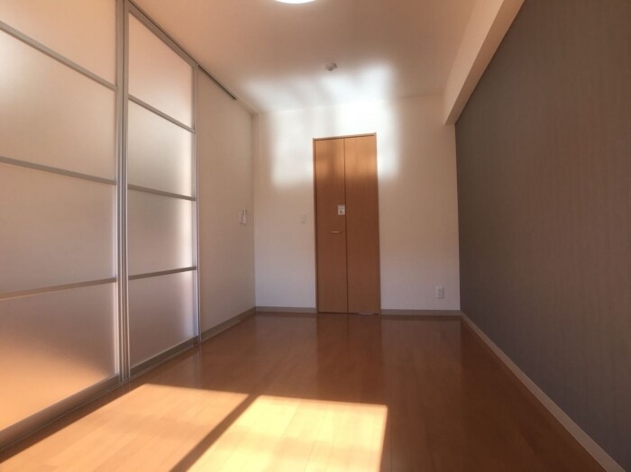 物件内観写真7　(洋室)