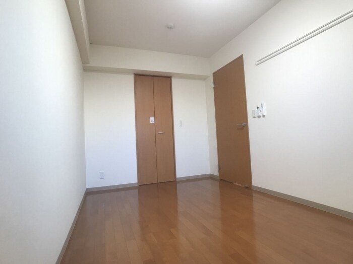 物件内観写真15　(洋室)