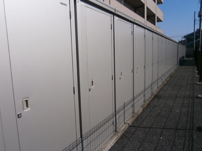 物件内観写真18　(物置)