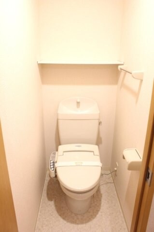 物件内観写真10　(トイレ)