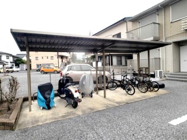 物件内観写真18　(駐輪場)