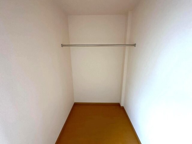 物件内観写真16　(クローゼット)
