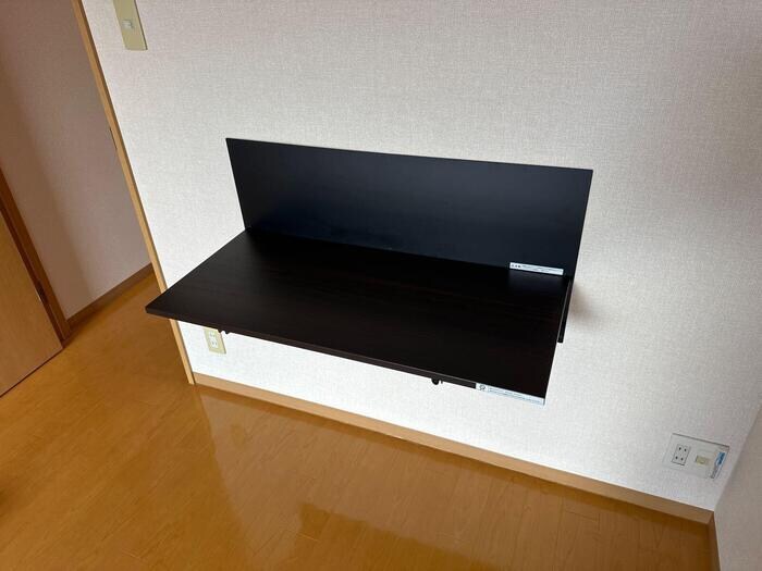 物件内観写真23　(デスク付き)