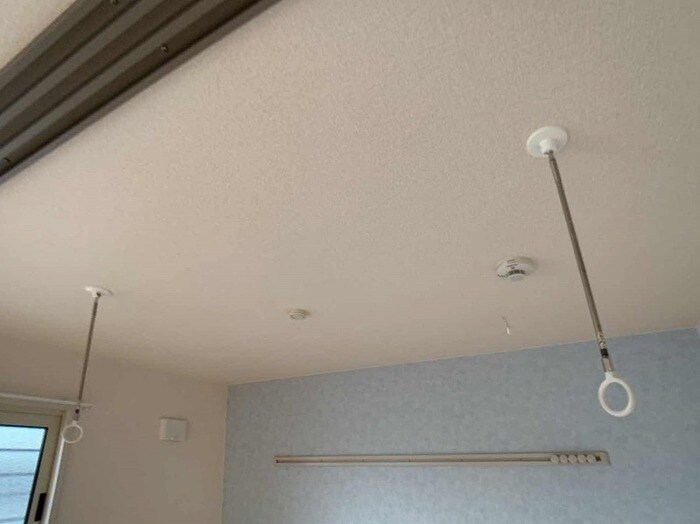 物件内観写真18　(室内物干し)