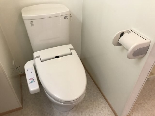 物件内観写真12　(トイレ)