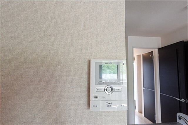 物件内観写真10　(録画機能付きカラーモニターインターホン)