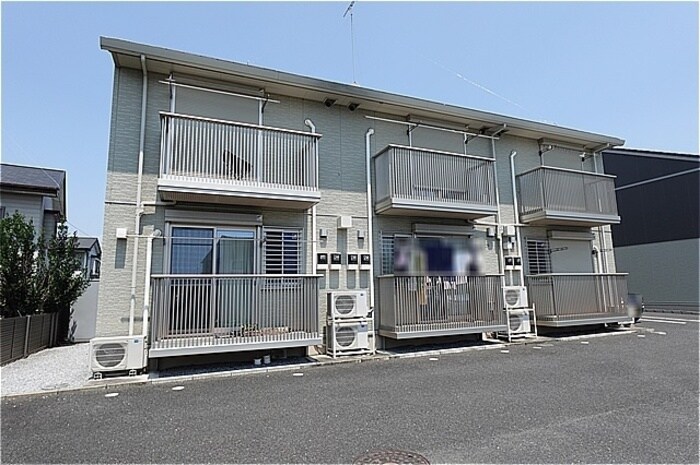 物件外観写真1　(建物外観)